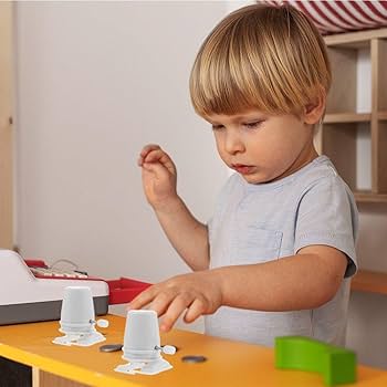 Amazon.co.jp: 時計じかけの脚ロボット歩行おもちゃ 発条